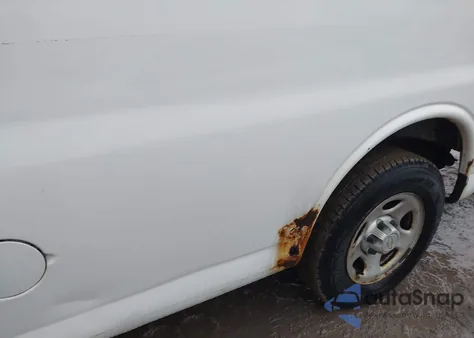 2007 Chevrolet Express Work Van из США, поврежденный, VIN 1GCFG15XX71228965